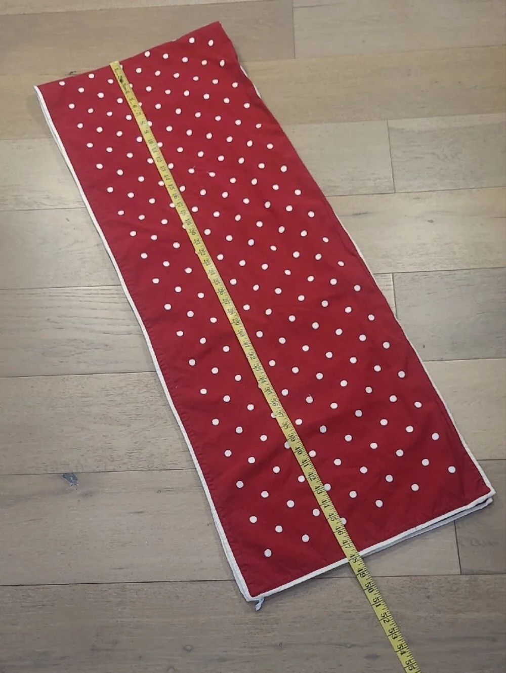 Pottery Barn Table Runner Red/White Polka Dot Holiday Christmas Valentines Decor